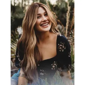 26" Ponytail Silk Top Wig Medium Blonde w/ Reverse Balayage
