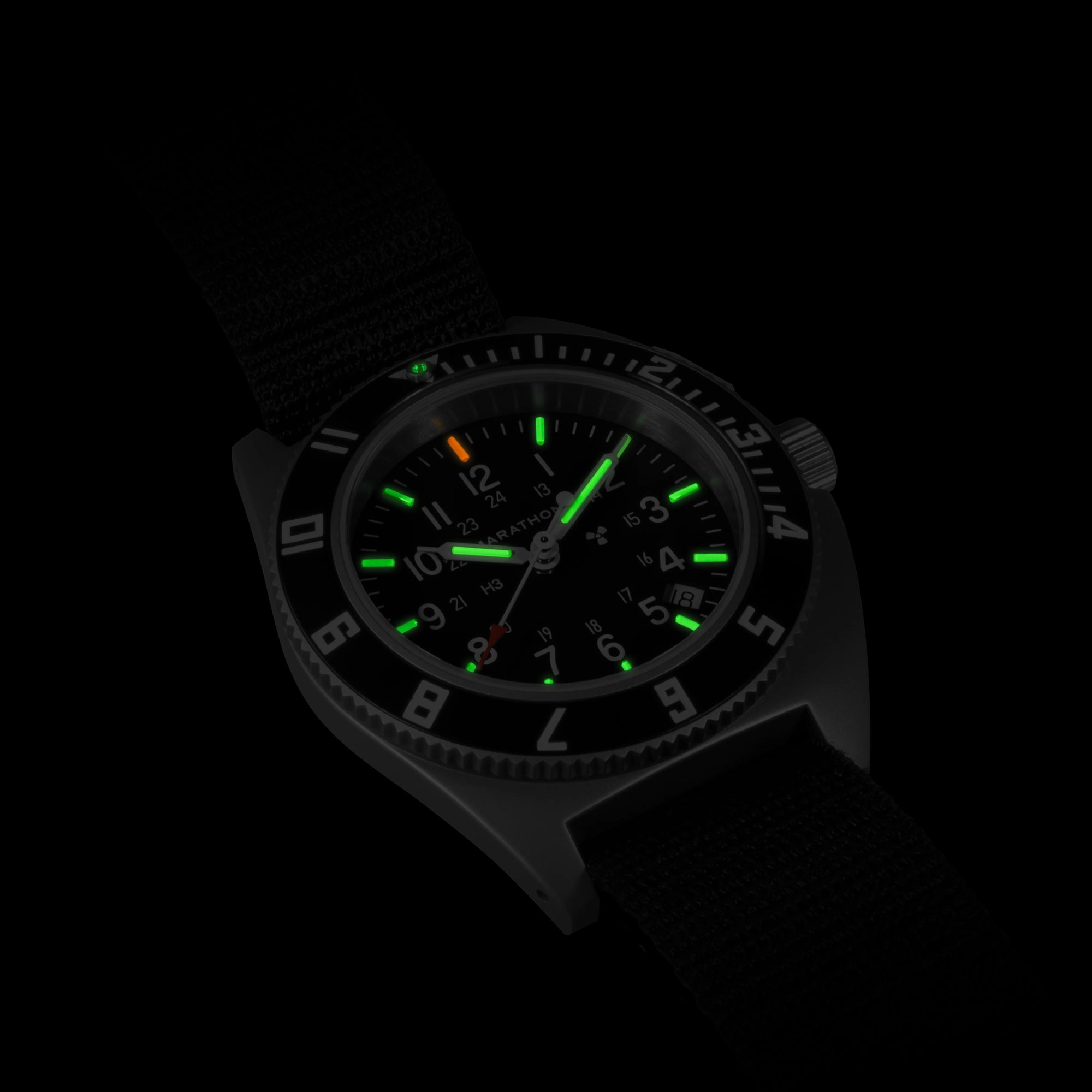 41mm Steel Navigator w/ Date (SSNAV-D) on Ballistic Nylon