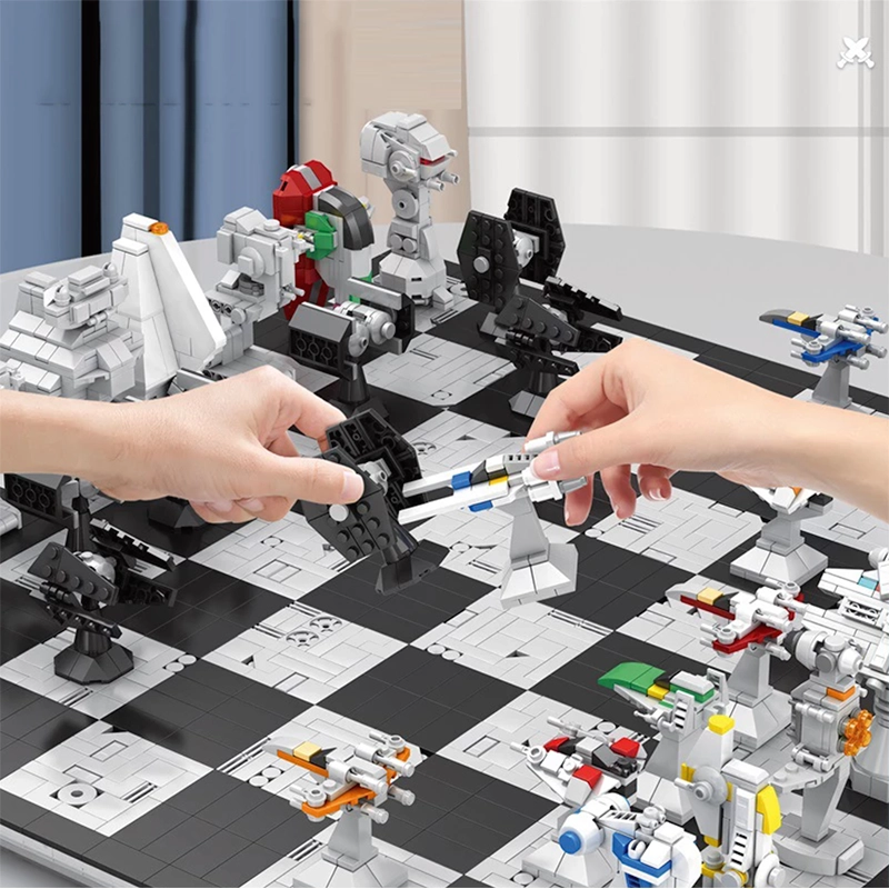 Collector's Edition Galactic Chess Set 3800pcs