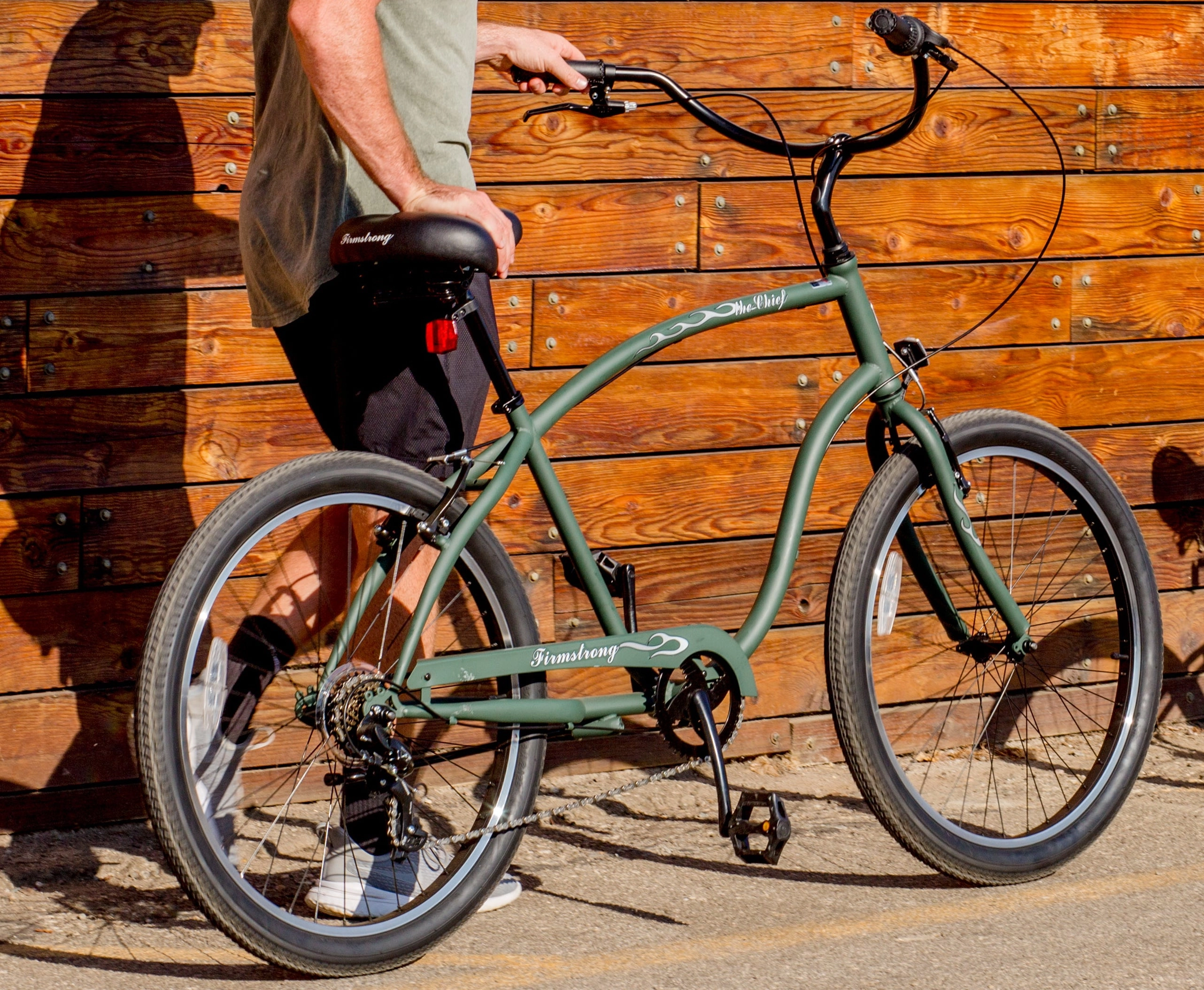 Firmstrong The Chief 7 Speed - Men's Beach Cruiser Bike