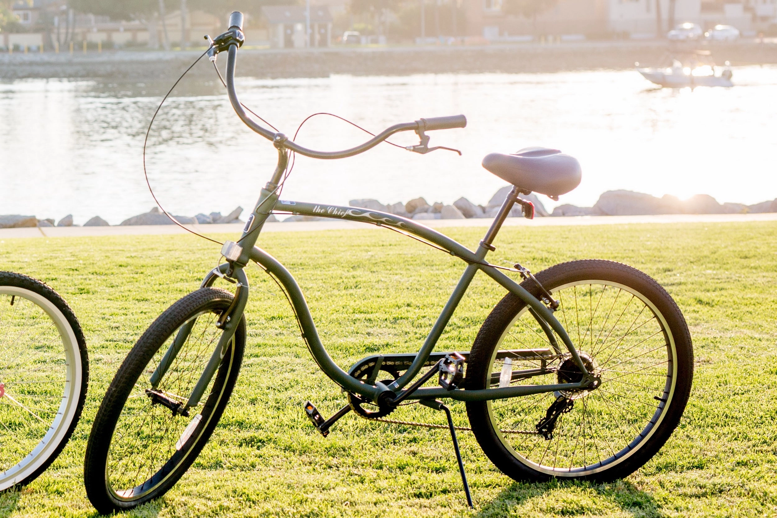 Firmstrong The Chief 7 Speed - Men's Beach Cruiser Bike