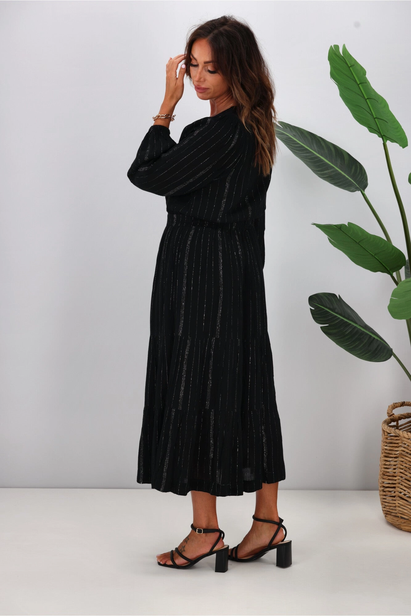 Gloss The Label Livia Midi Dress Black Lurex