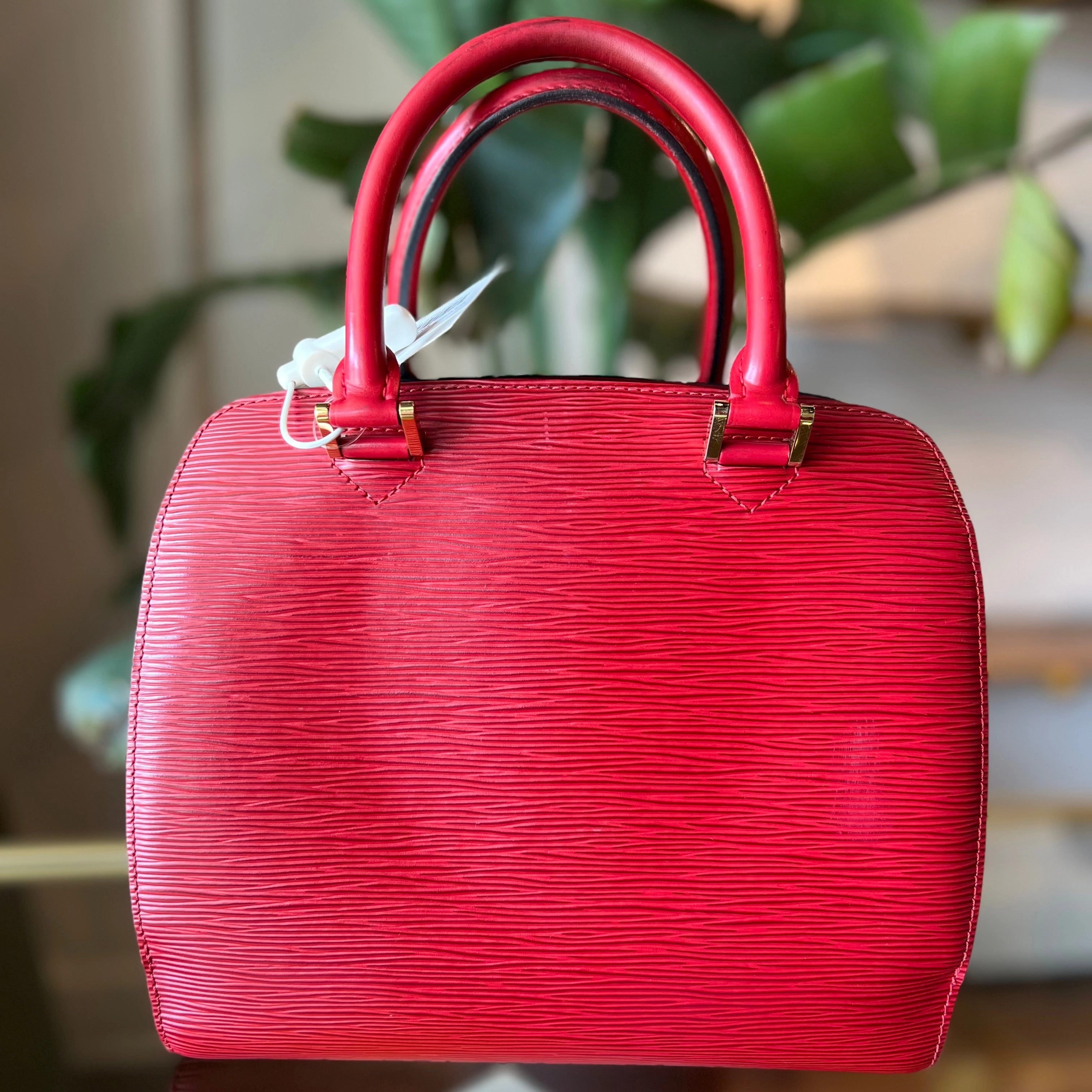 LOUIS VUITTON Vintage Castillian Red Epi Leather Pont-Neuf Handbag