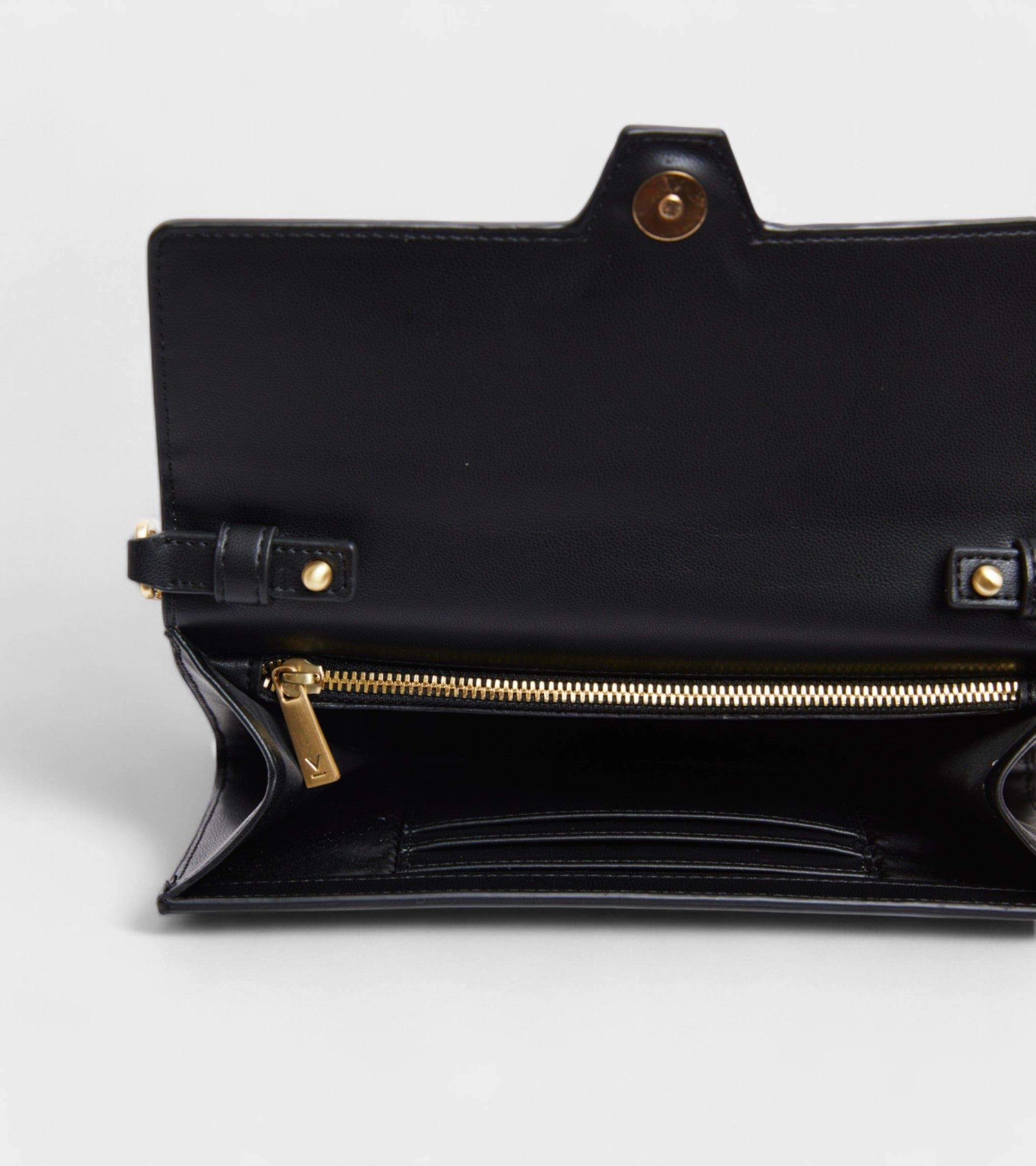 Luella Vegan Bio-Based Bamboo Leather Chain Purse | Black