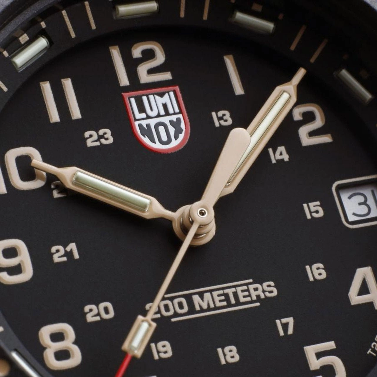 Luminox Original Navy SEAL CARBONOX Black Rubber Strap Date Divers Quartz Mens Watch XS.3001.EVO.OR.S