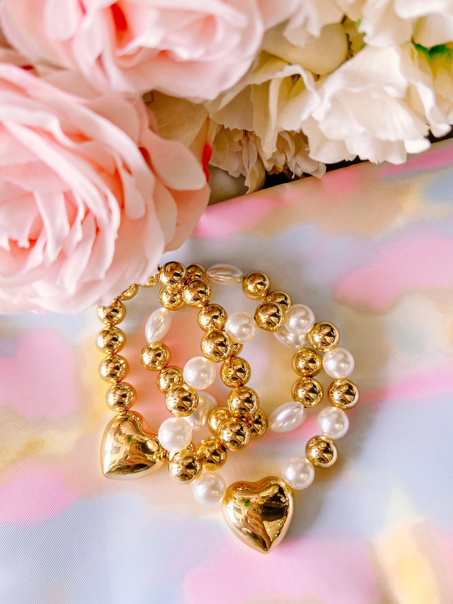 MEGA HEART AND PEARLS BRACELET