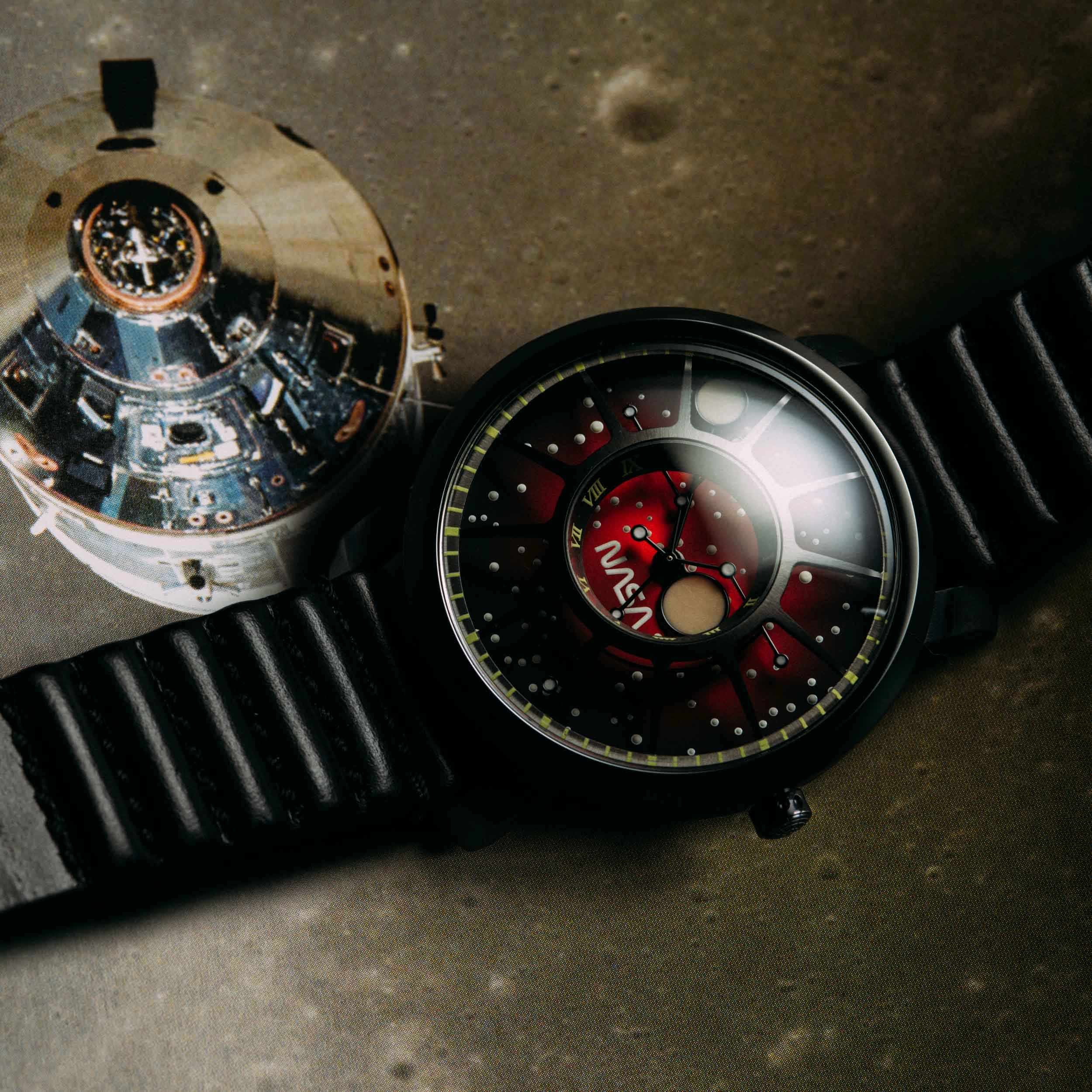 NASA Trappist-1 Sapphire Red Dwarf