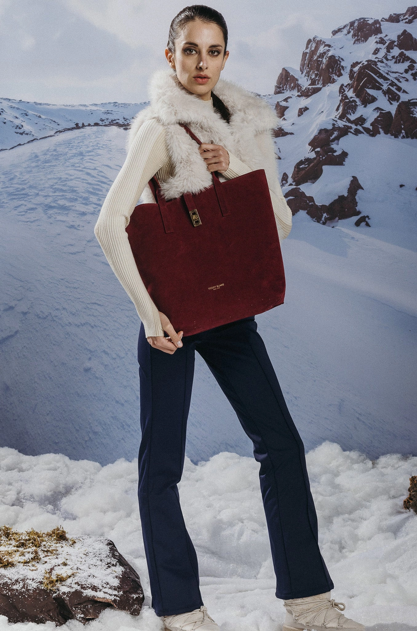 Nina Suede 12" - Dark Red