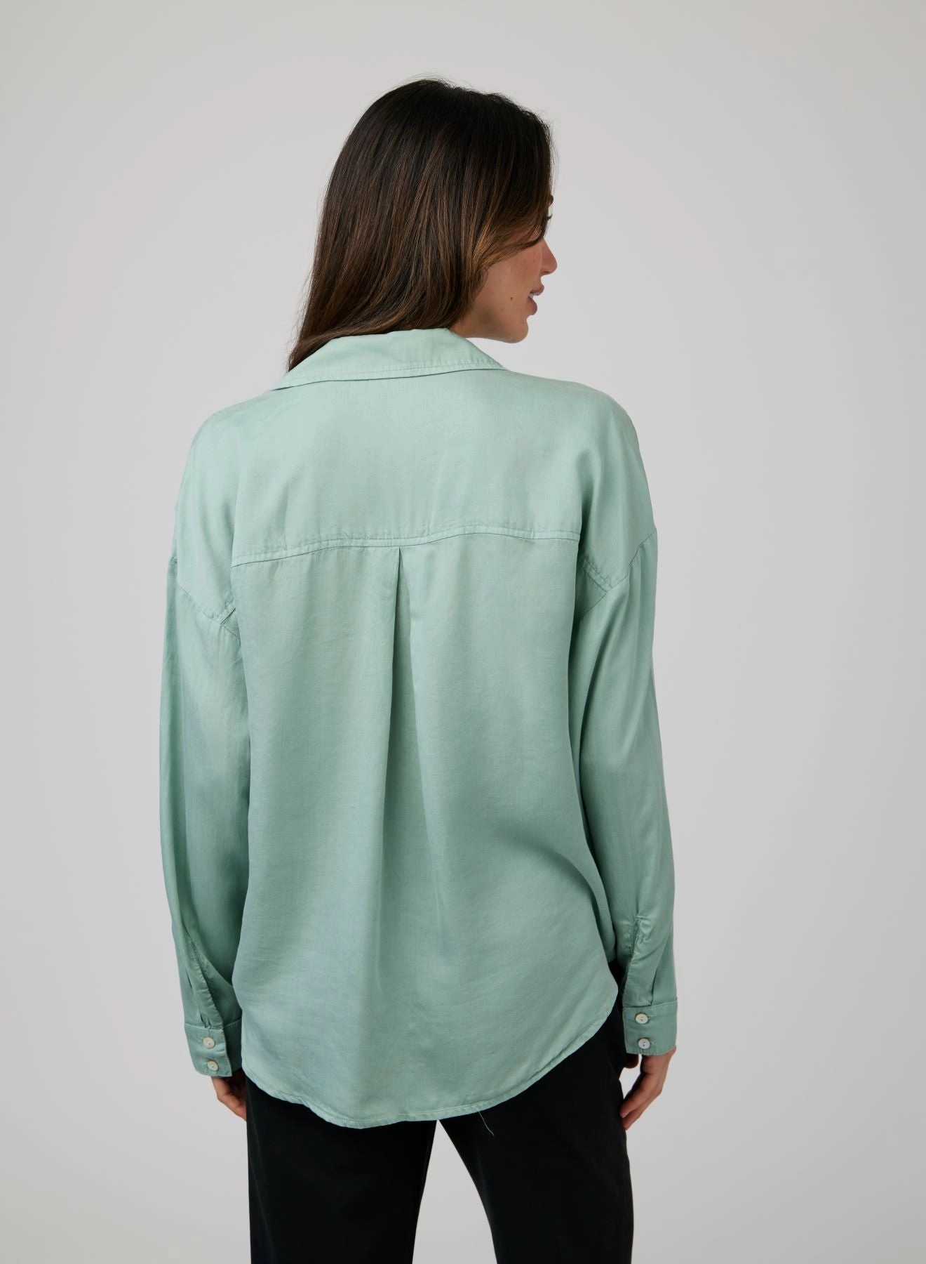 Pocket Boyfriend Shirt - Clean Sage