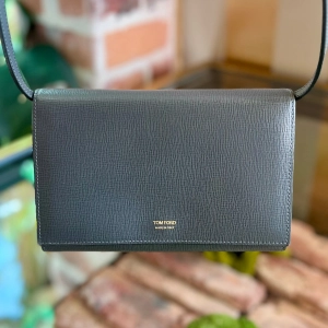 TOM FORD Gray Leather Wallet Crossbody