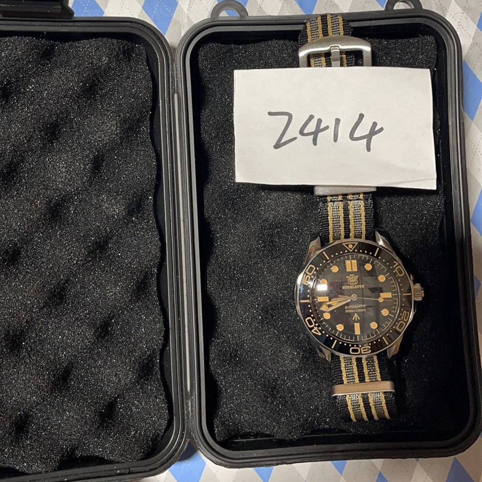 ★US Pre-Owned★Steeldive SD1957 Vintage Sea Ghost Watch